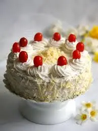 white forest cake2.webp